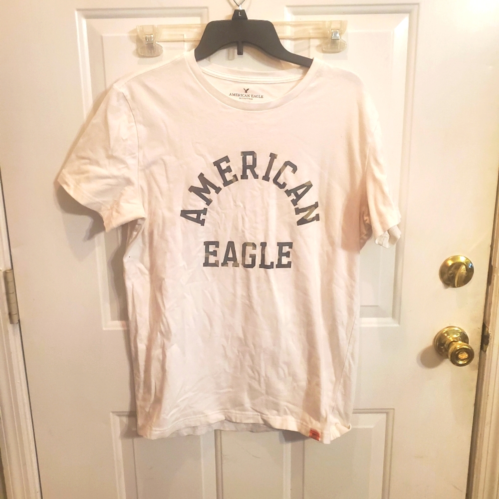 American Eagle Mens T Shirt, Mens Size M, White with Camo Logo